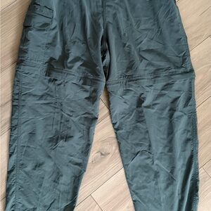 Ex Officio Convertible Outdoor Cargo Sz 12 bluish green color